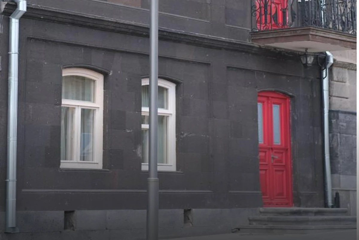 Place Photo